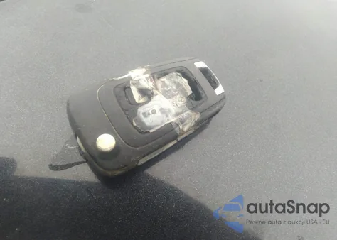 2014 Buick Regal Turbo/E-Assist Premium I z USA, uszkodzony, nr VIN 2G4GN5EX4E9251034